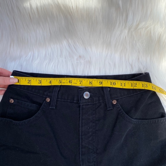 SOLD / VINTAGE • black high waisted jeans - Picture 6 of 8